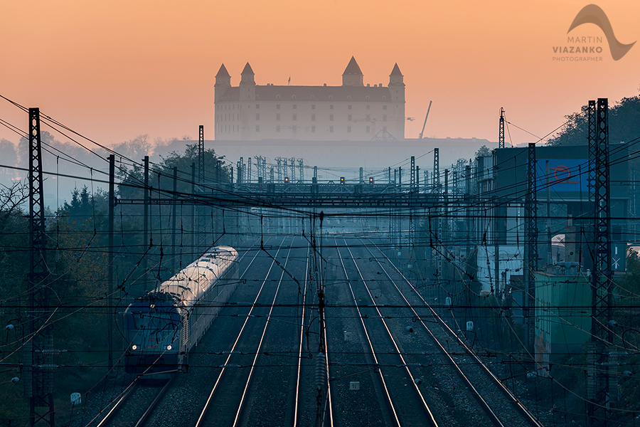 Bratislava, castle, hrad, bratislavský, bratislavský, train, station