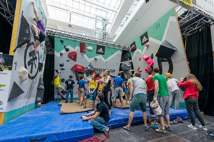 adidas, boulder, cup, aupark, bouldering, lezenie, horolezec, horolezectvo