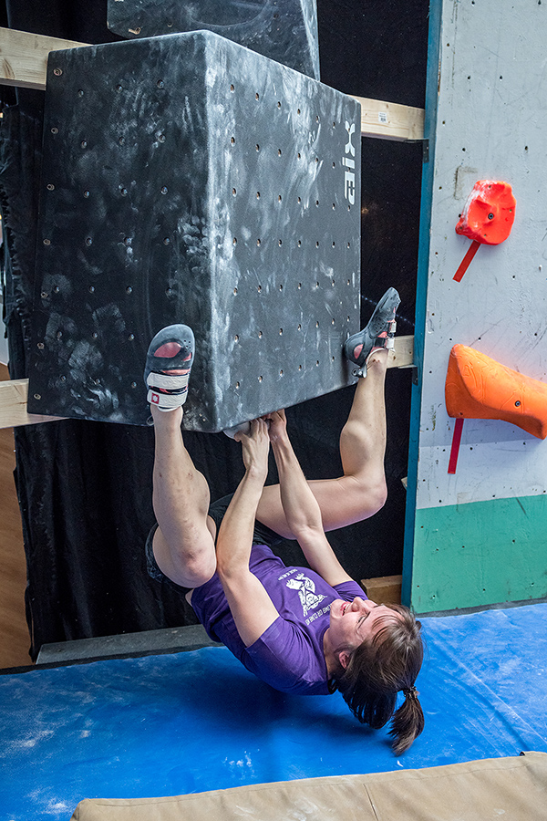 adidas, boulder, cup, aupark, bouldering, lezenie, horolezec, horolezectvo