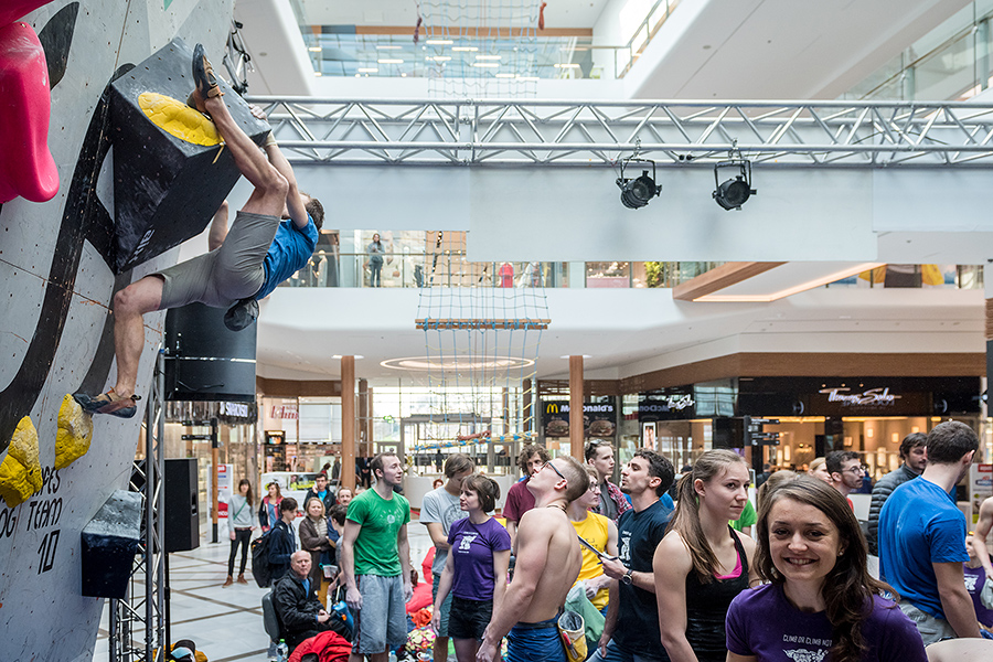 adidas, boulder, cup, aupark, bouldering, lezenie, horolezec, horolezectvo