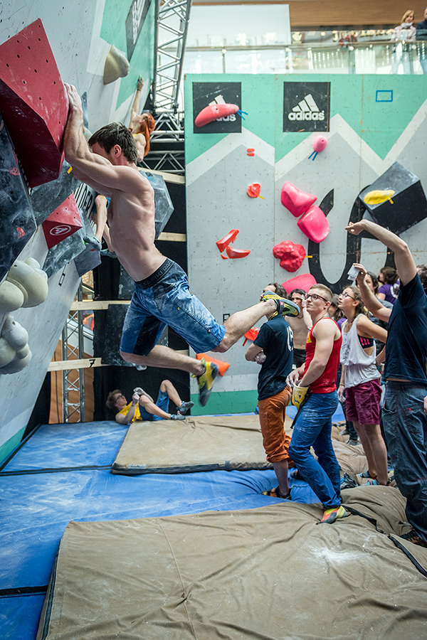 adidas, boulder, cup, aupark, bouldering, lezenie, horolezec, horolezectvo