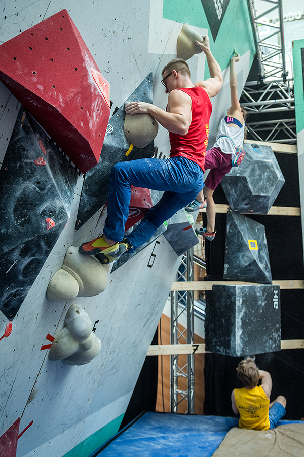 adidas, boulder, cup, aupark, bouldering, lezenie, horolezec, horolezectvo
