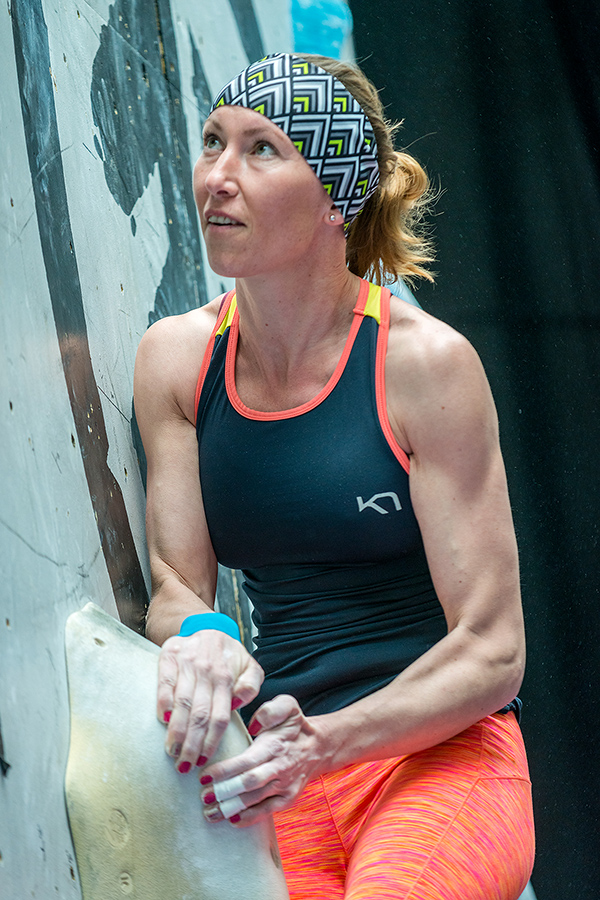 adidas, boulder, cup, aupark, bouldering, lezenie, horolezec, horolezectvo