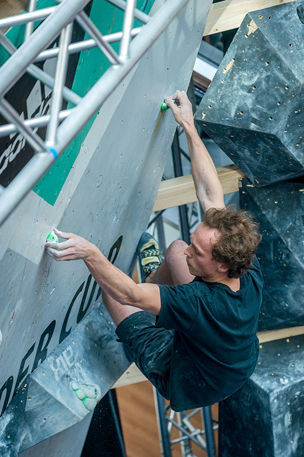 adidas, boulder, cup, aupark, bouldering, lezenie, horolezec, horolezectvo