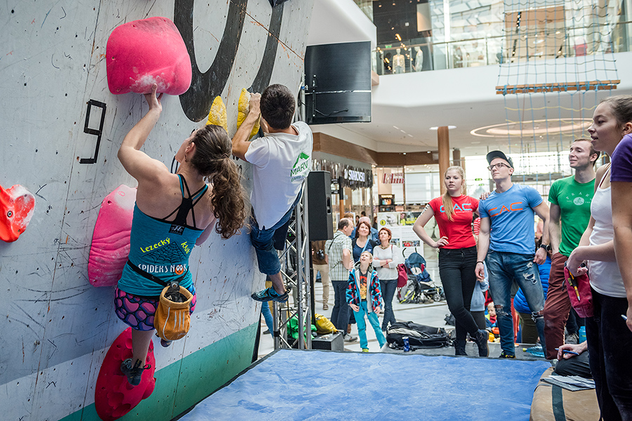 adidas, boulder, cup, aupark, bouldering, lezenie, horolezec, horolezectvo