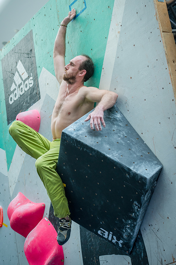 adidas, boulder, cup, aupark, bouldering, lezenie, horolezec, horolezectvo