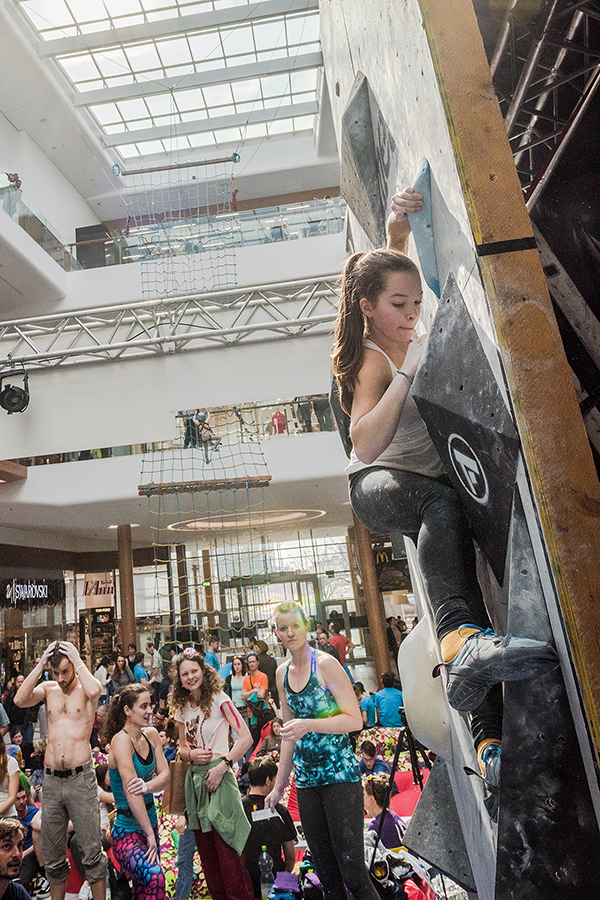 adidas, boulder, cup, aupark, bouldering, lezenie, horolezec, horolezectvo