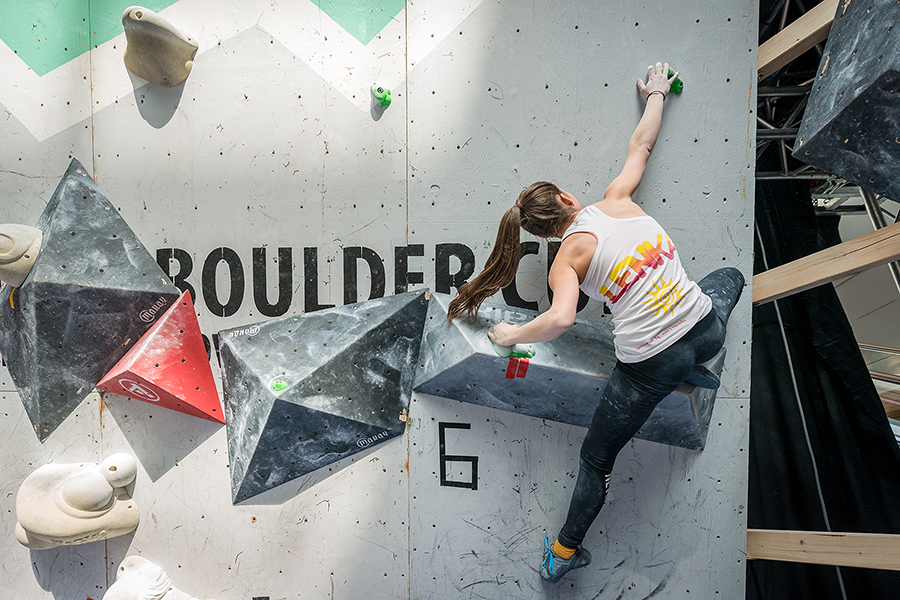 adidas, boulder, cup, aupark, bouldering, lezenie, horolezec, horolezectvo