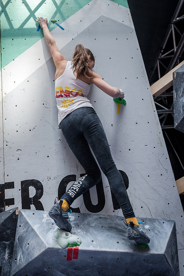 adidas, boulder, cup, aupark, bouldering, lezenie, horolezec, horolezectvo