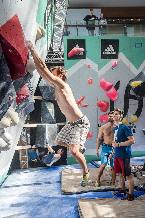 adidas, boulder, cup, aupark, bouldering, lezenie, horolezec, horolezectvo