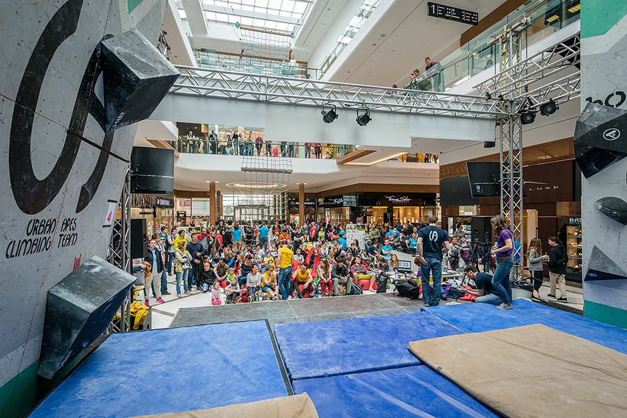 adidas, boulder, cup, aupark, bouldering, lezenie, horolezec, horolezectvo