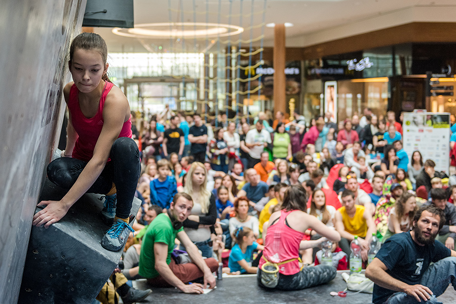 adidas, boulder, cup, aupark, bouldering, lezenie, horolezec, horolezectvo
