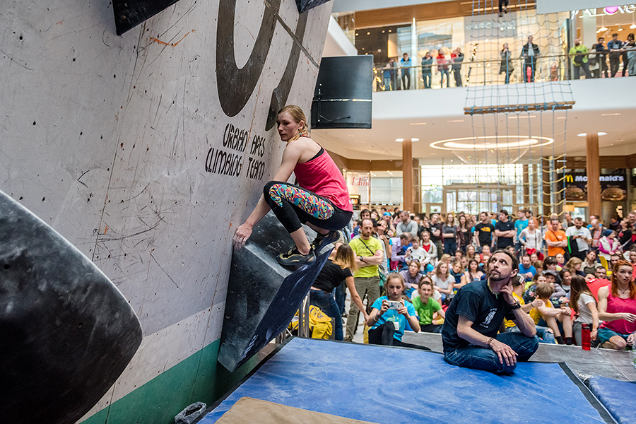 adidas, boulder, cup, aupark, bouldering, lezenie, horolezec, horolezectvo