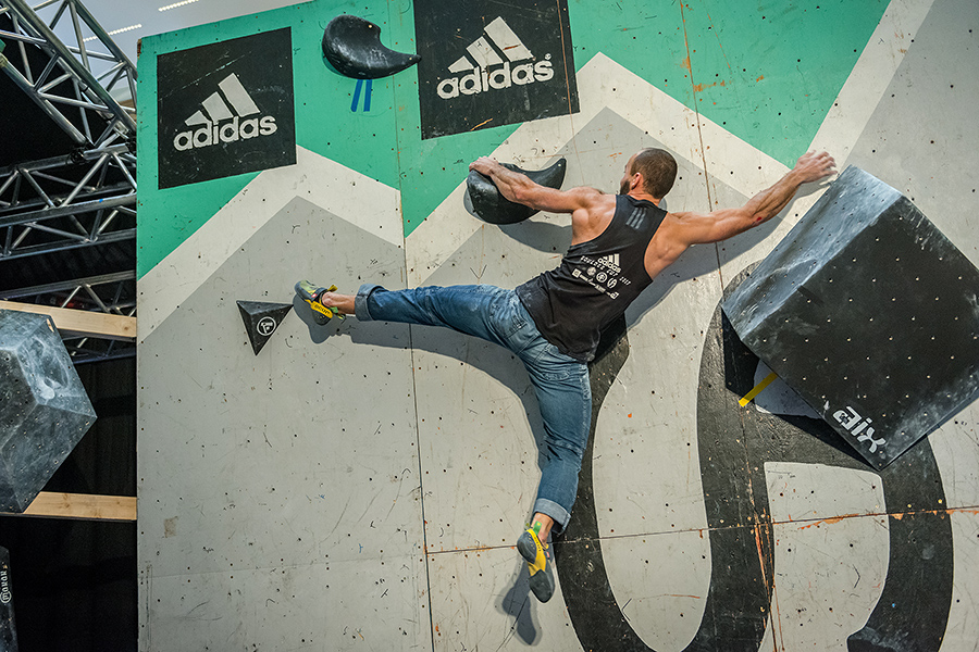 adidas, boulder, cup, aupark, bouldering, lezenie, horolezec, horolezectvo