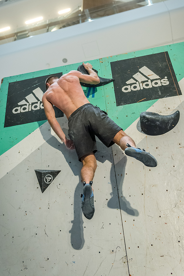 adidas, boulder, cup, aupark, bouldering, lezenie, horolezec, horolezectvo