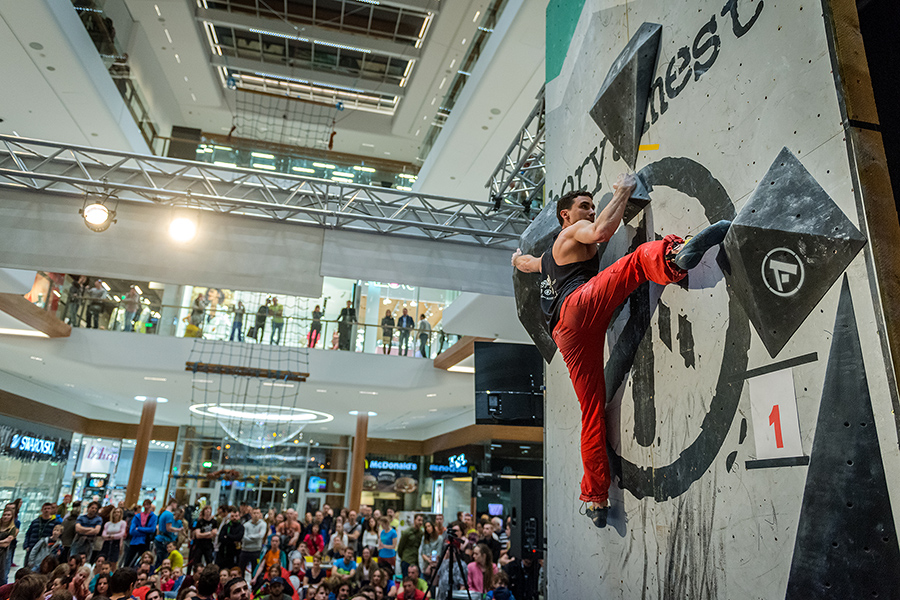 adidas, boulder, cup, aupark, bouldering, lezenie, horolezec, horolezectvo