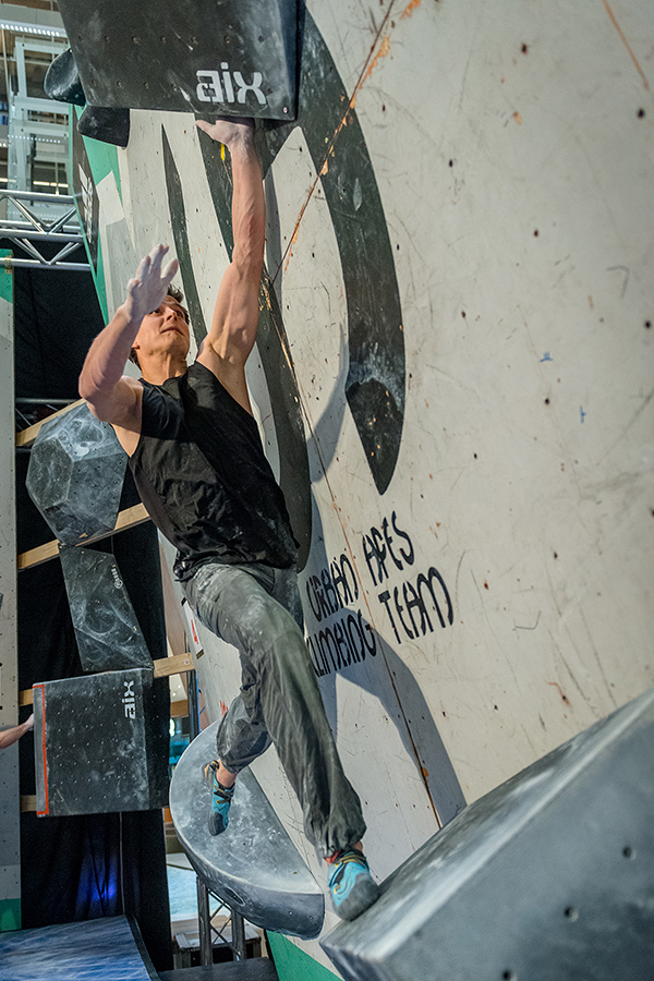 adidas, boulder, cup, aupark, bouldering, lezenie, horolezec, horolezectvo
