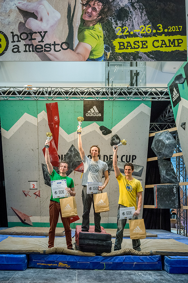 adidas, boulder, cup, aupark, bouldering, lezenie, horolezec, horolezectvo
