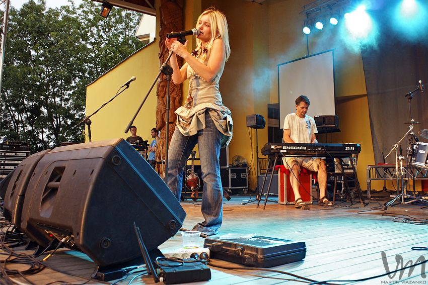 Iva Marešová, 999