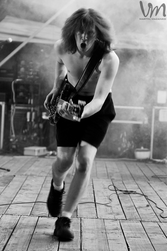 AC/DC hell bells