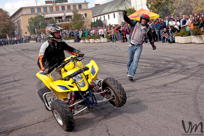 megarace, street, speed, day, komoca, nove, zamky, moto, motocykel, kaskader