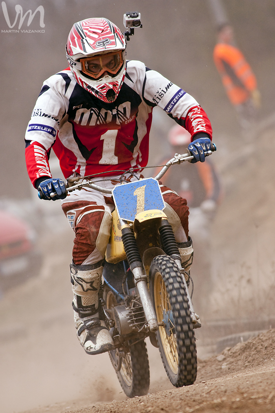 adam šipikal