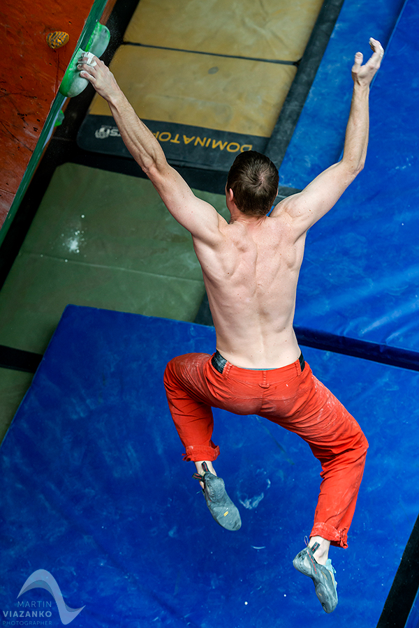 aupark, adidas boulder cup, bouldering, climb, lezenie, súťaž, pretek, majstrovstvá slovenska v boulderingu, hory a mesto