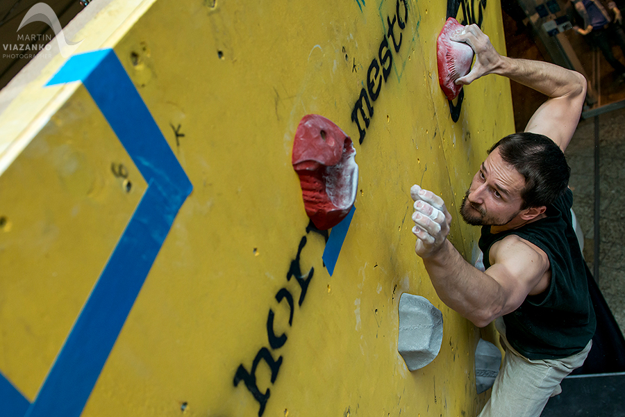 aupark, adidas boulder cup, bouldering, climb, lezenie, súťaž, pretek, majstrovstvá slovenska v boulderingu, hory a mesto