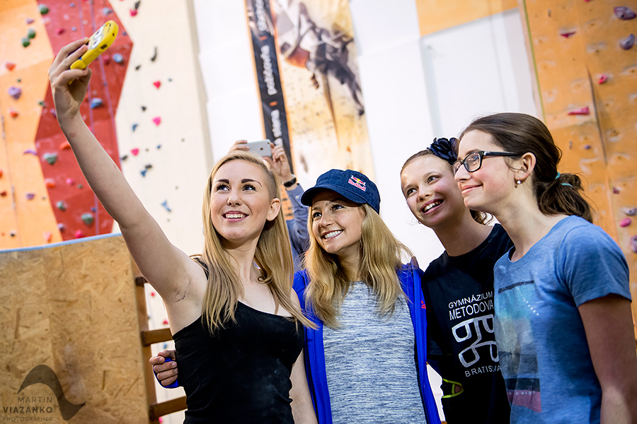 aupark, adidas boulder cup, bouldering, climb, lezenie, súťaž, pretek, majstrovstvá slovenska v boulderingu, hory a mesto