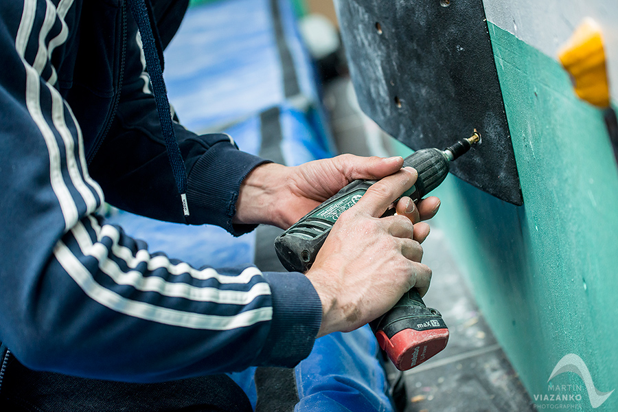 aupark, adidas boulder cup, bouldering, climb, lezenie, súťaž, pretek, majstrovstvá slovenska v boulderingu, hory a mesto