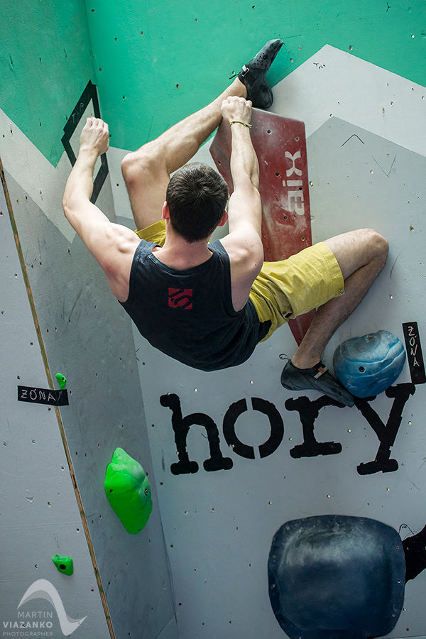 aupark, adidas boulder cup, bouldering, climb, lezenie, súťaž, pretek, majstrovstvá slovenska v boulderingu, hory a mesto