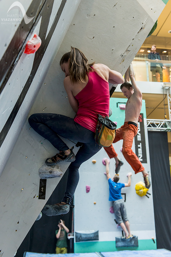 aupark, adidas boulder cup, bouldering, climb, lezenie, súťaž, pretek, majstrovstvá slovenska v boulderingu, hory a mesto