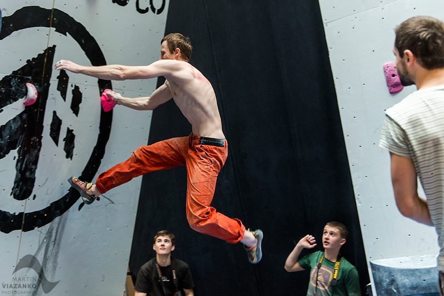 aupark, adidas boulder cup, bouldering, climb, lezenie, súťaž, pretek, majstrovstvá slovenska v boulderingu, hory a mesto