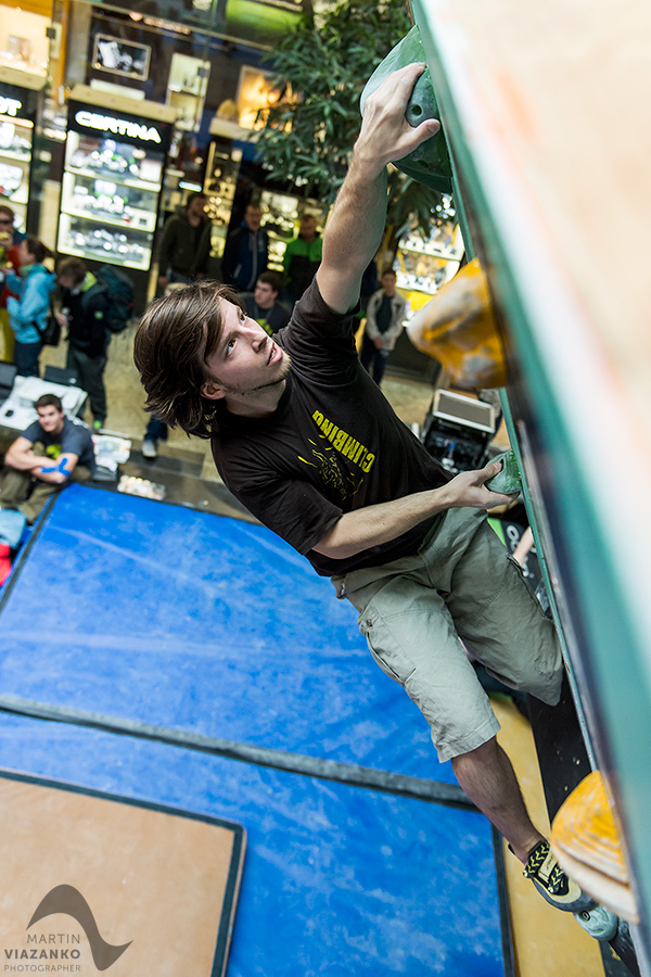 aupark, adidas boulder cup, bouldering, climb, lezenie, súťaž, pretek, majstrovstvá slovenska v boulderingu, hory a mesto