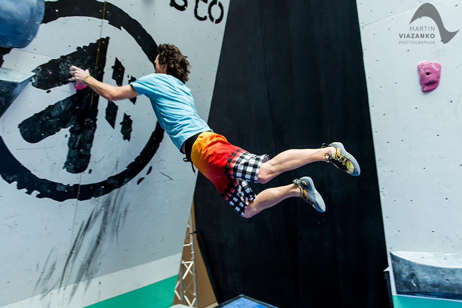 aupark, adidas boulder cup, bouldering, climb, lezenie, súťaž, pretek, majstrovstvá slovenska v boulderingu, hory a mesto