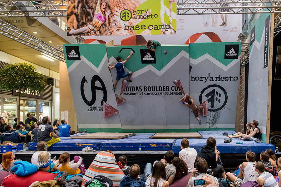 aupark, adidas boulder cup, bouldering, climb, lezenie, súťaž, pretek, majstrovstvá slovenska v boulderingu, hory a mesto