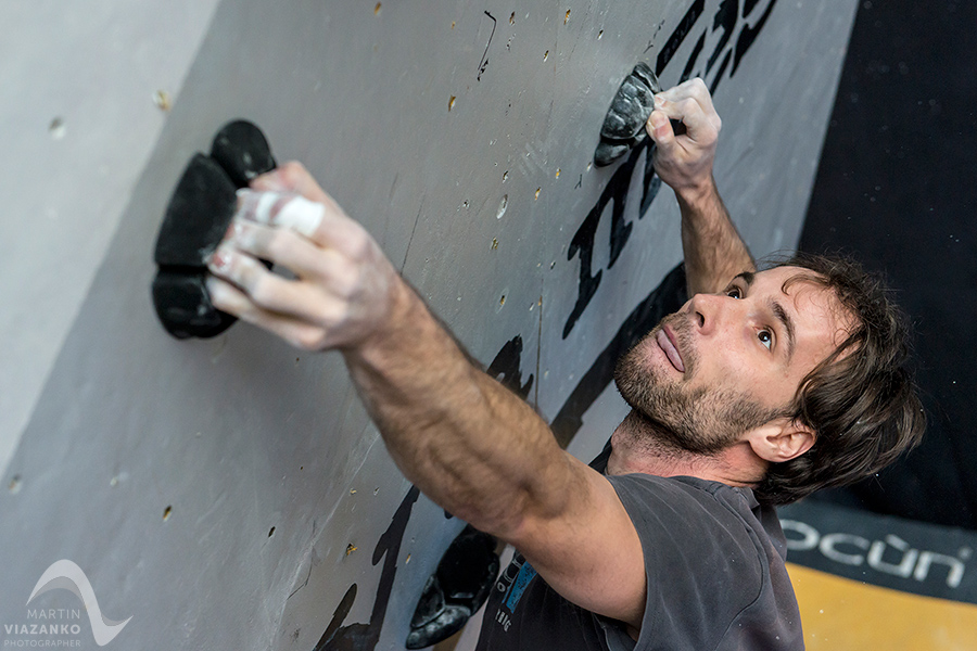 aupark, adidas boulder cup, bouldering, climb, lezenie, súťaž, pretek, majstrovstvá slovenska v boulderingu, hory a mesto
