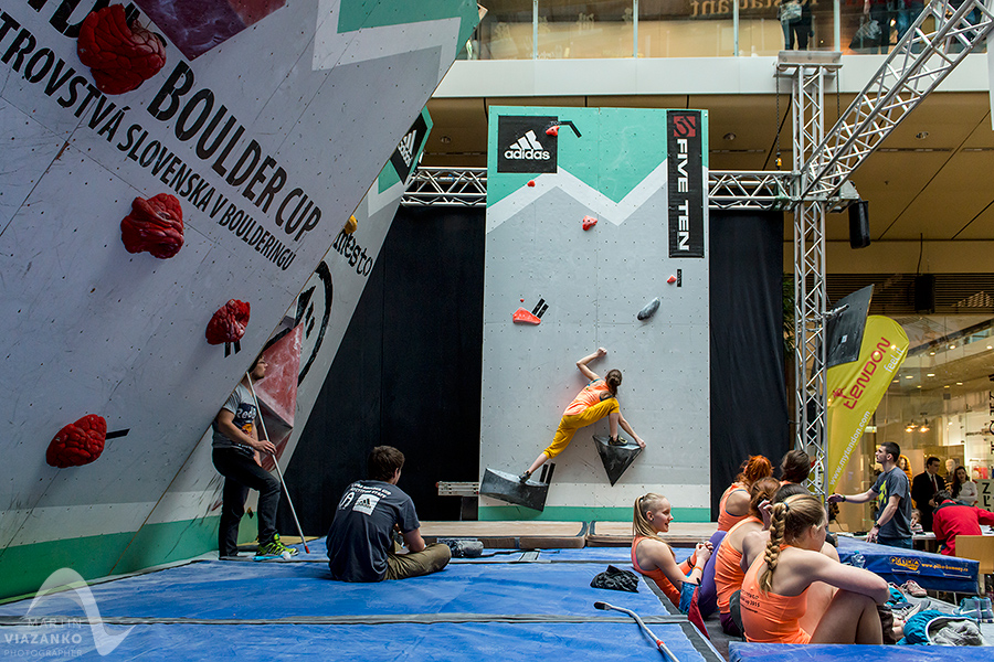 aupark, adidas boulder cup, bouldering, climb, lezenie, súťaž, pretek, majstrovstvá slovenska v boulderingu, hory a mesto