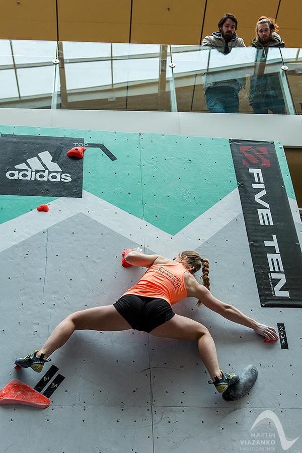 aupark, adidas boulder cup, bouldering, climb, lezenie, súťaž, pretek, majstrovstvá slovenska v boulderingu, hory a mesto