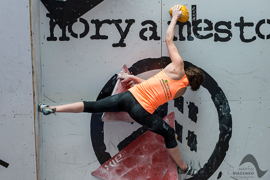 aupark, adidas boulder cup, bouldering, climb, lezenie, súťaž, pretek, majstrovstvá slovenska v boulderingu, hory a mesto