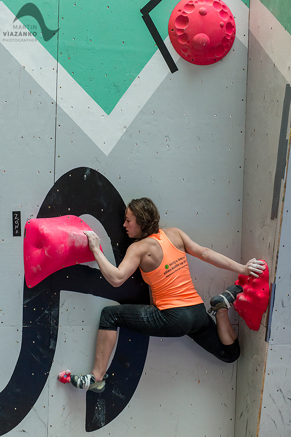 aupark, adidas boulder cup, bouldering, climb, lezenie, súťaž, pretek, majstrovstvá slovenska v boulderingu, hory a mesto