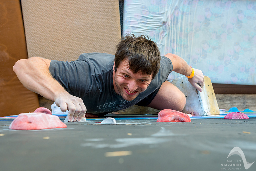 banane boulder king, kezmarok, kežmarok, climb, boulder, bouldering, competition