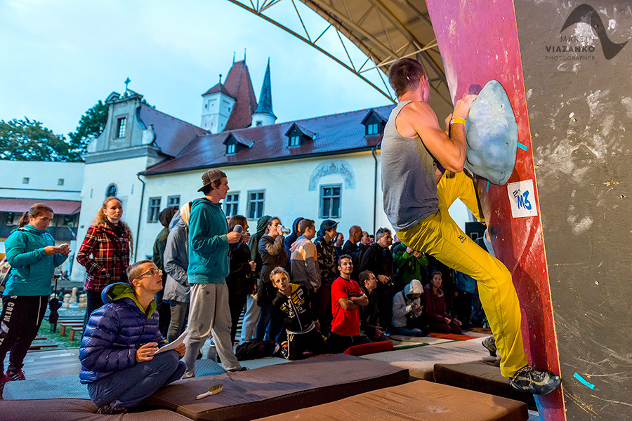 banane boulder king, kezmarok, kežmarok, climb, boulder, bouldering, competition