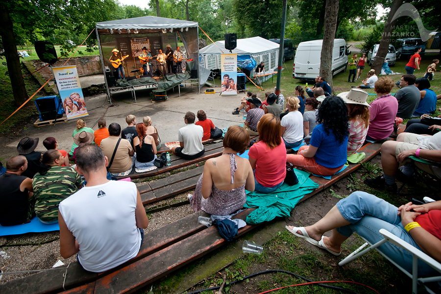 Willie, Jones, neznami, fest, dobre, bohunice, jaslovske, festival, bluegrass, country, folk, hudba