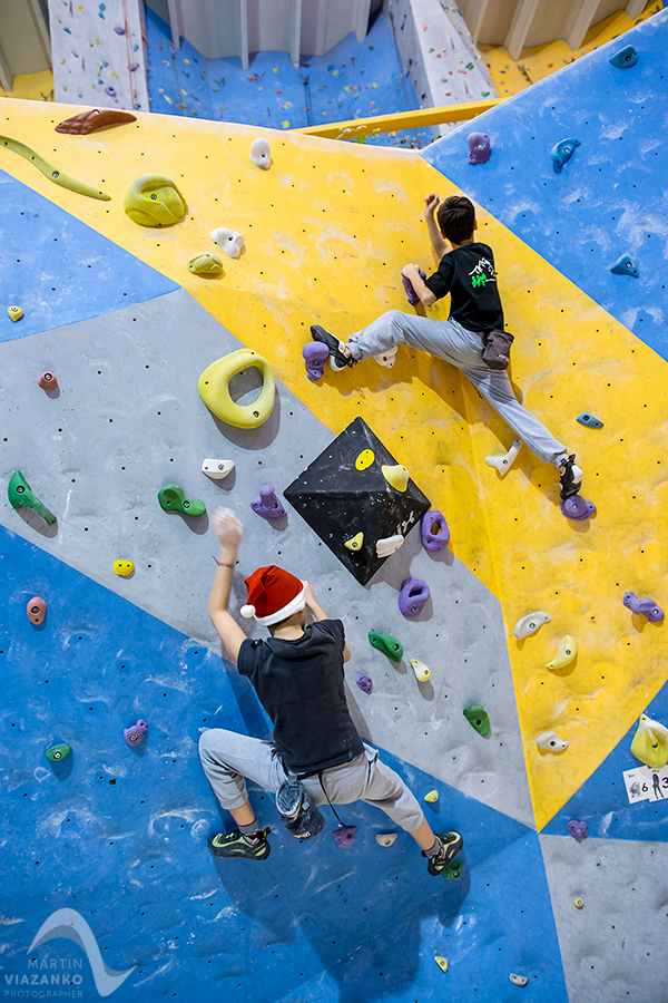 lezecka stena K2, preteky, boulder, lezenie, mikuláš, mikulas, polezenicko, mikulasske