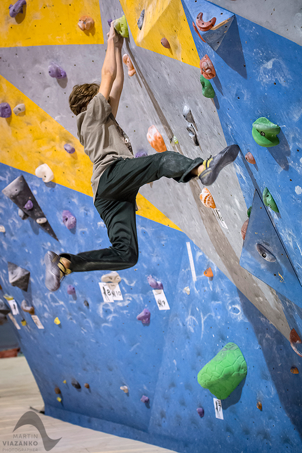 lezecka stena K2, preteky, boulder, lezenie, mikuláš, mikulas, polezenicko, mikulasske