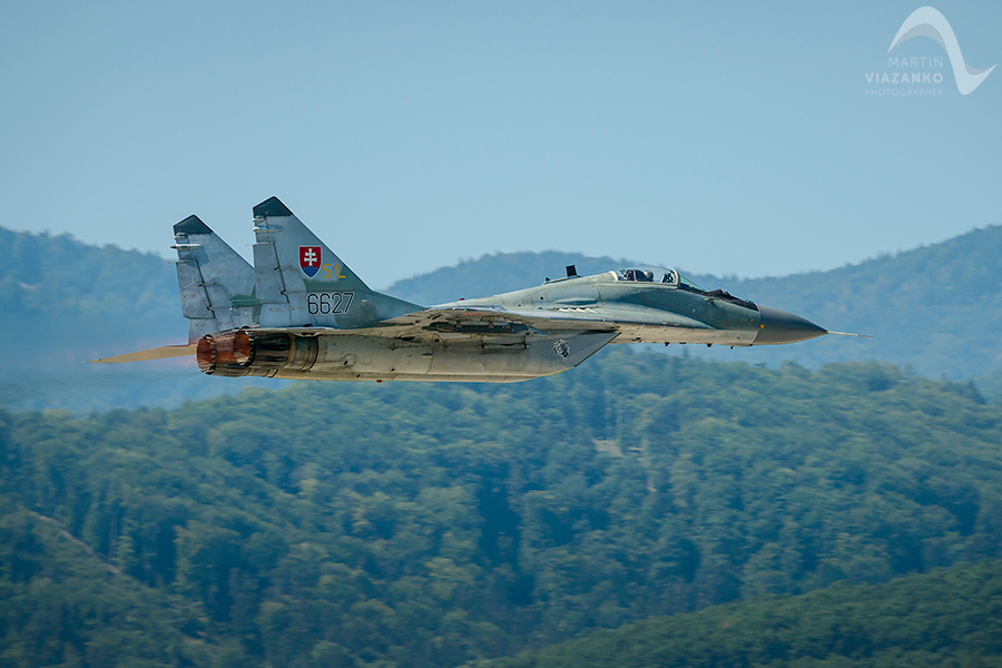 siaf, sliač, sliac, medzinarodne letecke dni, mig, aviation