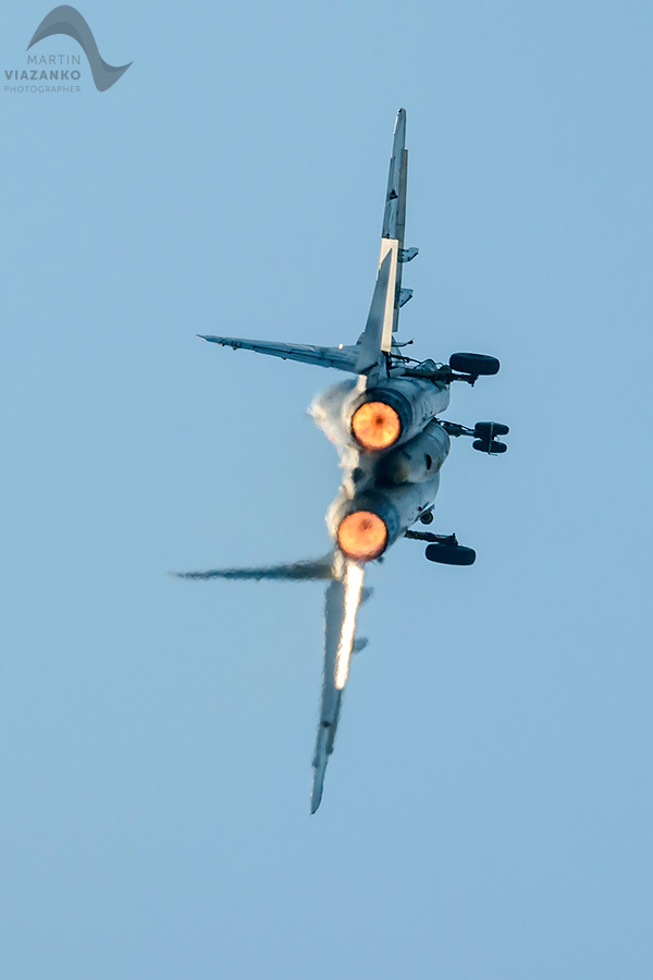 siaf, sliač, sliac, medzinarodne letecke dni, mig, aviation