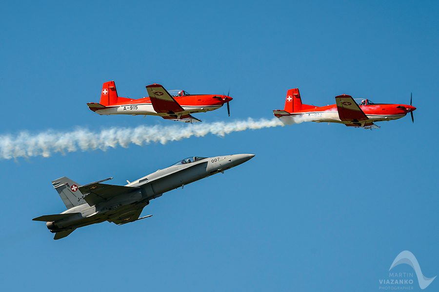 siaf, sliač, sliac, medzinarodne letecke dni, mig, aviation