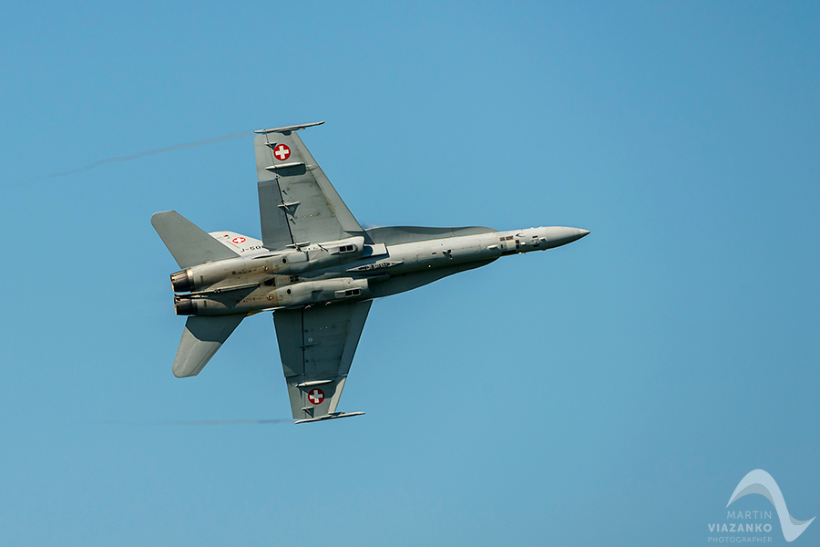 siaf, sliač, sliac, medzinarodne letecke dni, mig, aviation